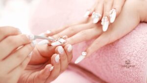 Nail art courses